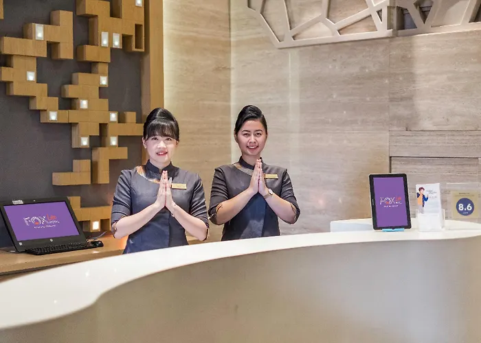 Royal Bay Hotel Makassar