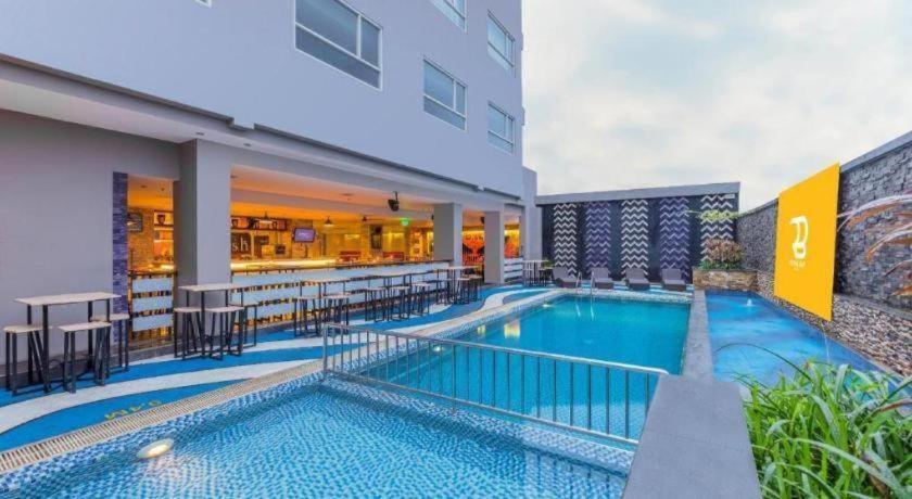 Royal Bay 4*